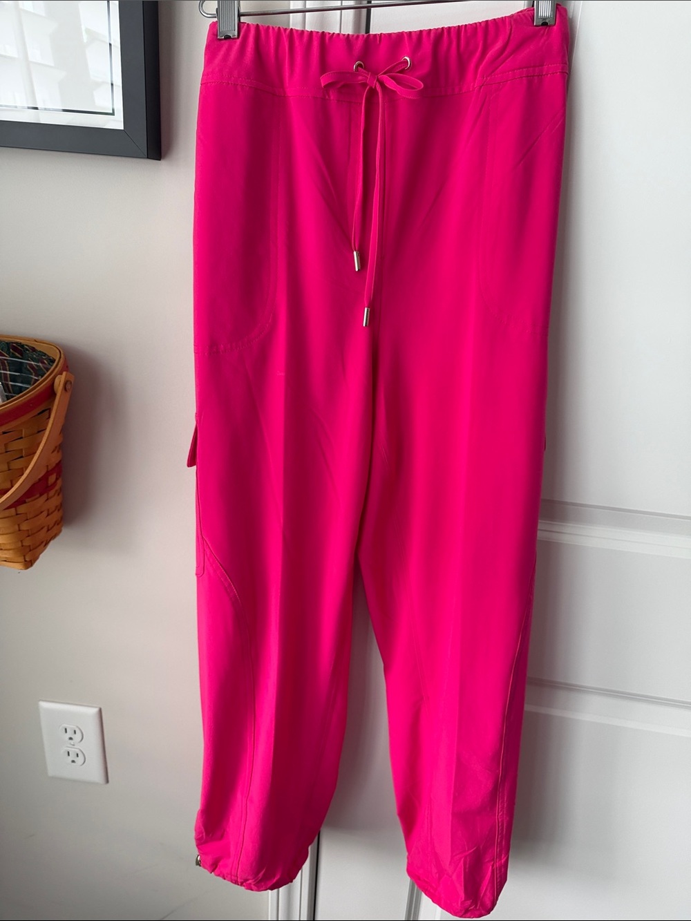 Women’s Bright Pink Drawstring Jogger Pants